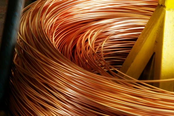 In Spain, Refined Copper Price Soars 7% to $9,381 per Ton